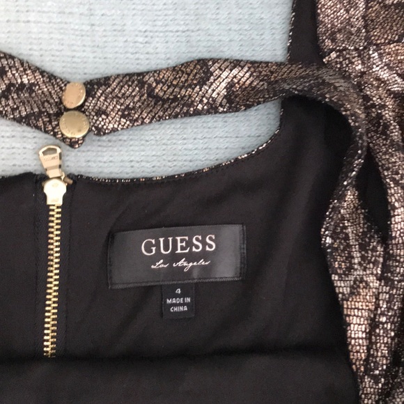 🌟Guess- snake print mini dress - Picture 4 of 6
